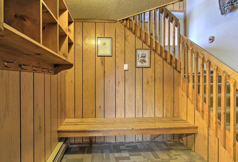 Upson Ski In/ski Out, End Unit Cabin W/ Fireplace!