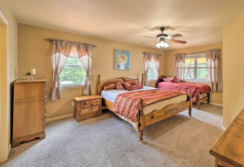 Waterfront Lake Eufaula Home: Multi Level Balcony