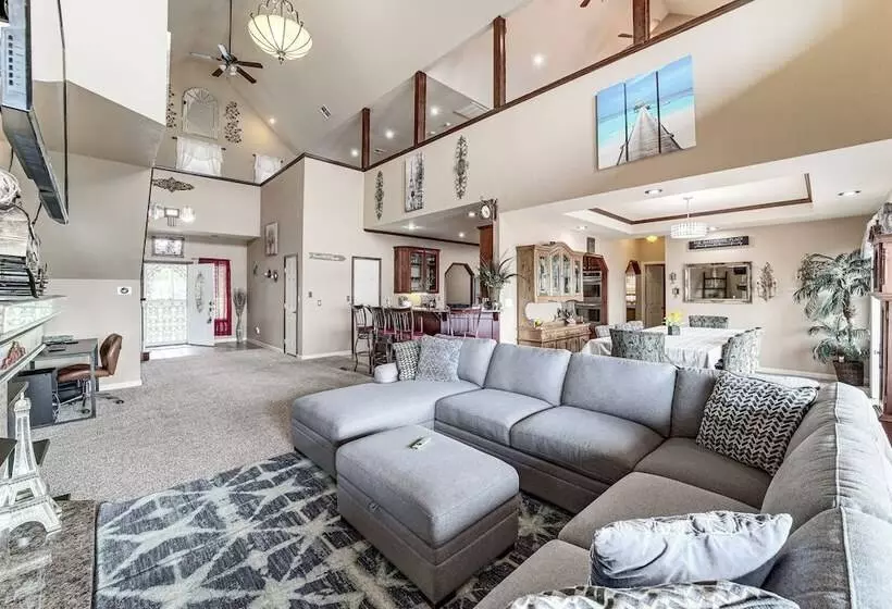 Waterfront Lake Eufaula Home: Multi Level Balcony