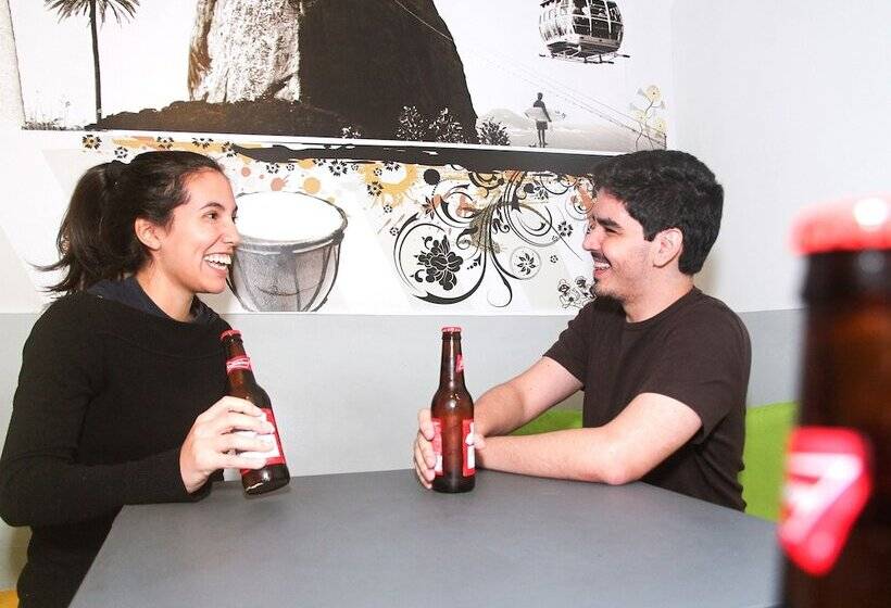 Clh Suites Copacabana Santa Clara   Hostel