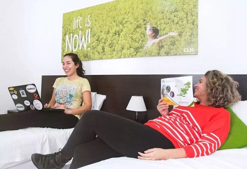 Clh Suites Copacabana Santa Clara Hostel