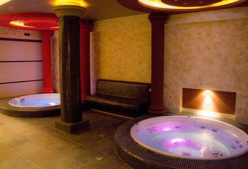 Garni Hotel Leopold I