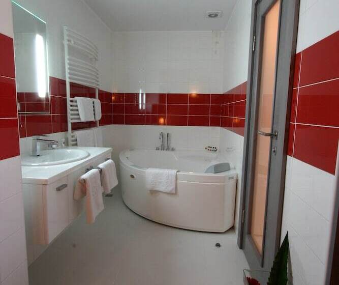 Garni Hotel Leopold I