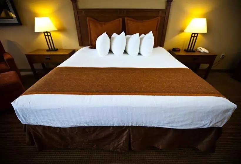 Honey Creek Resort