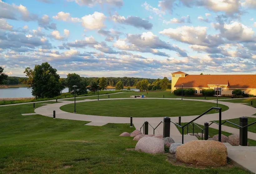 Honey Creek Resort