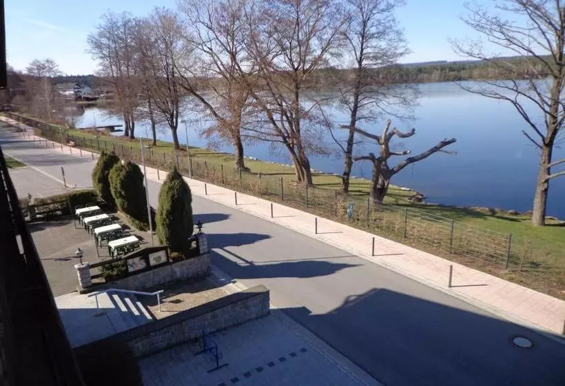Hotel Am See