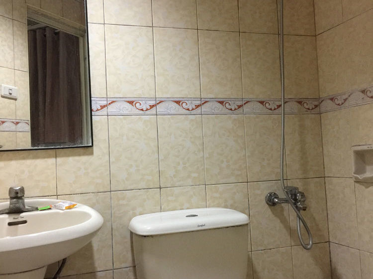 酒店 Buenbella Pension House