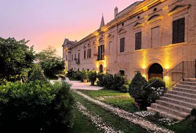 ホテル Castello Di Semivicoli