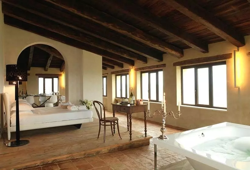 ホテル Castello Di Semivicoli