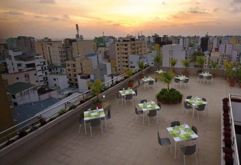 هتل Champa Central