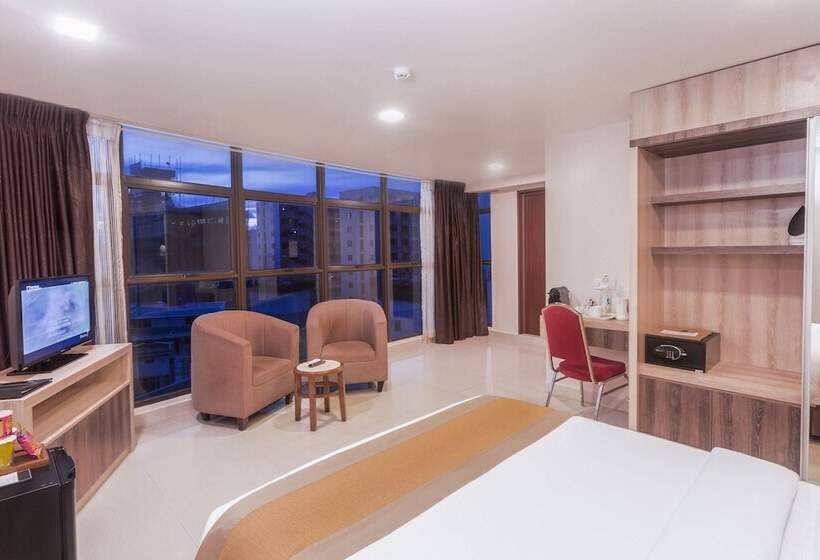 هتل Champa Central