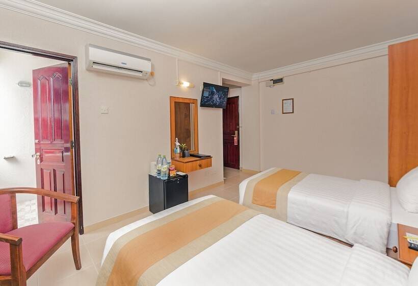 هتل Champa Central