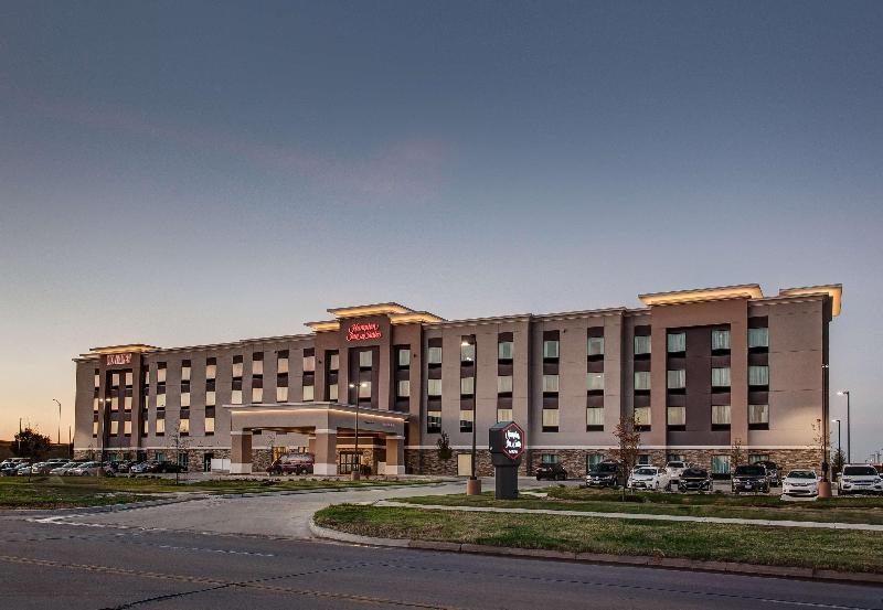 فندق Hampton Inn & Suites Wichita/airport