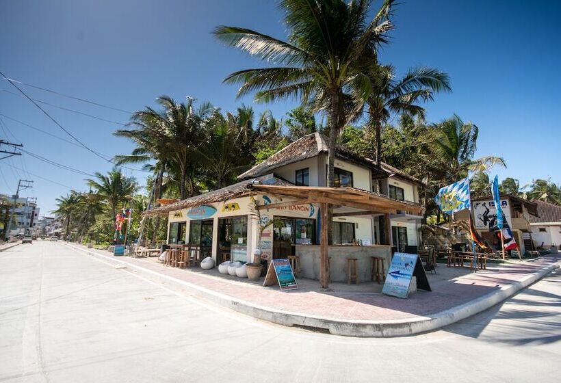 Отель Hangin Kite Center & Resort