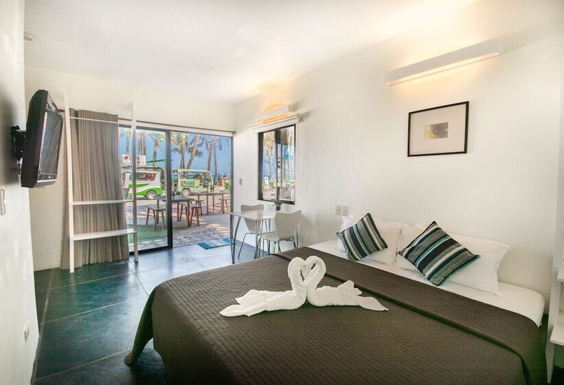 Отель Hangin Kite Center & Resort