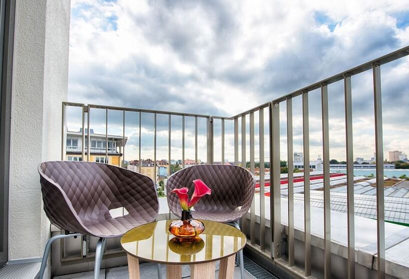 Leonardo Hotel Munich City South