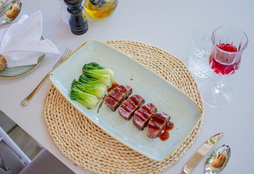 هتل Malahini Kuda Bandos Resort