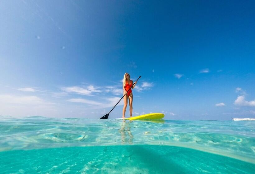 هتل Malahini Kuda Bandos Resort