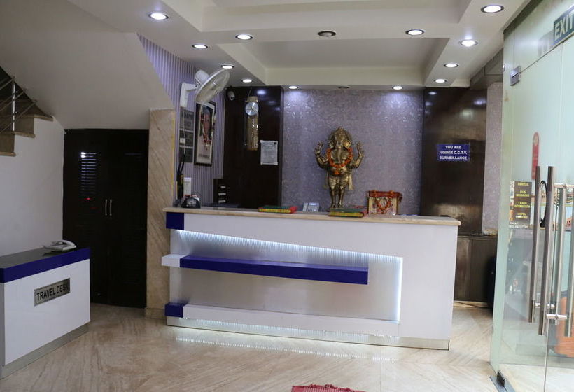 בית מלון כפרי Seven Seas Inn