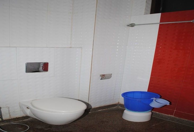 בית מלון כפרי Seven Seas Inn