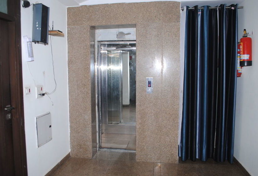 בית מלון כפרי Seven Seas Inn