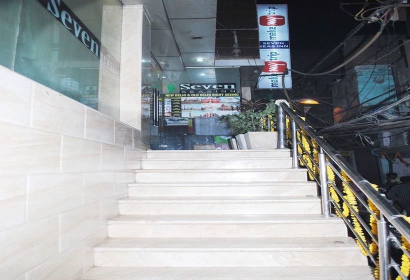 בית מלון כפרי Seven Seas Inn