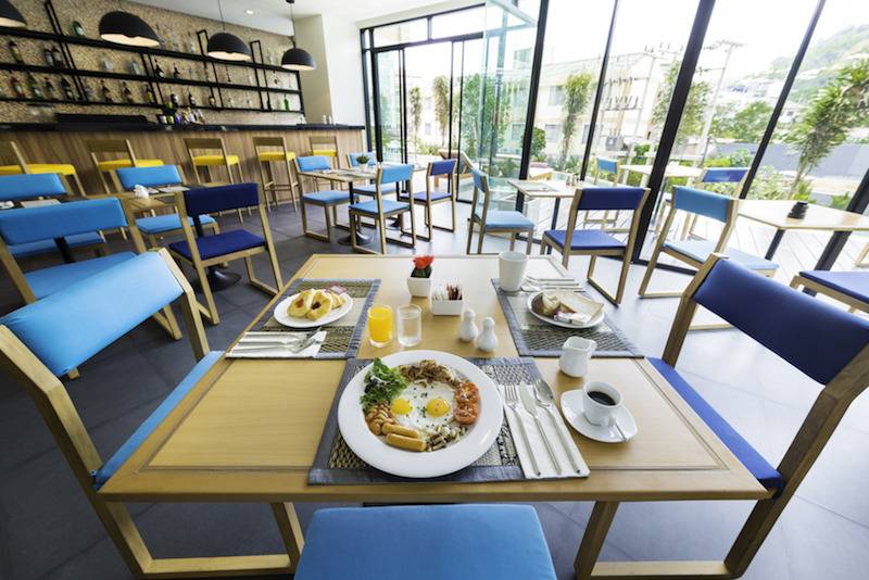 בית מלון כפרי The Lunar Patong