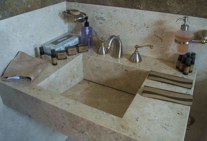 فندق Tiffany Boutique & Spa