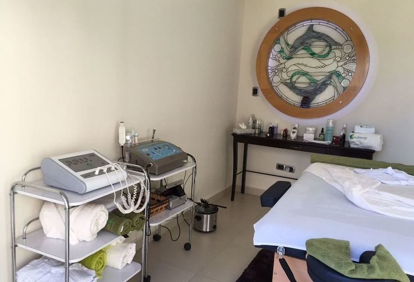 فندق Tiffany Boutique & Spa