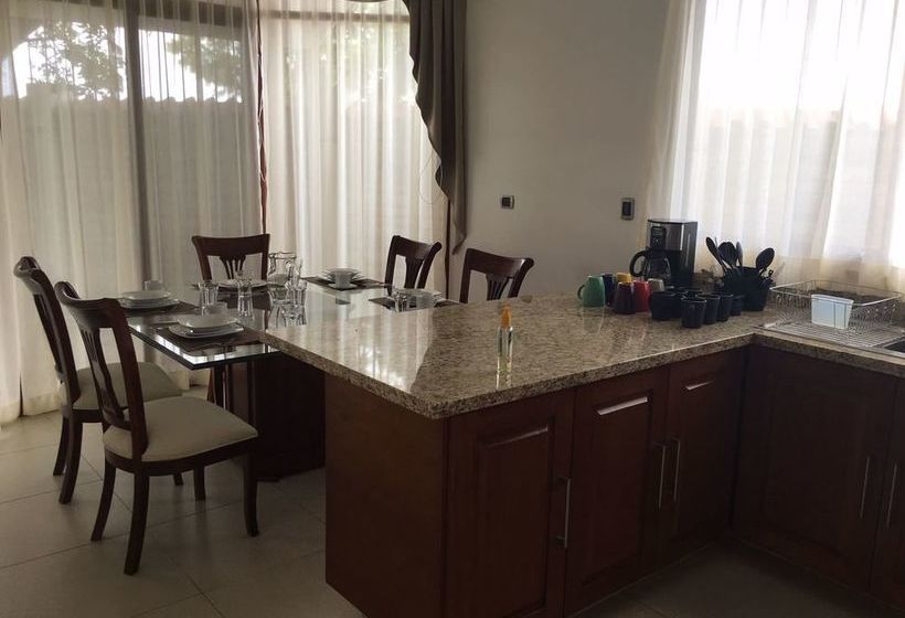 فندق Tiffany Boutique & Spa