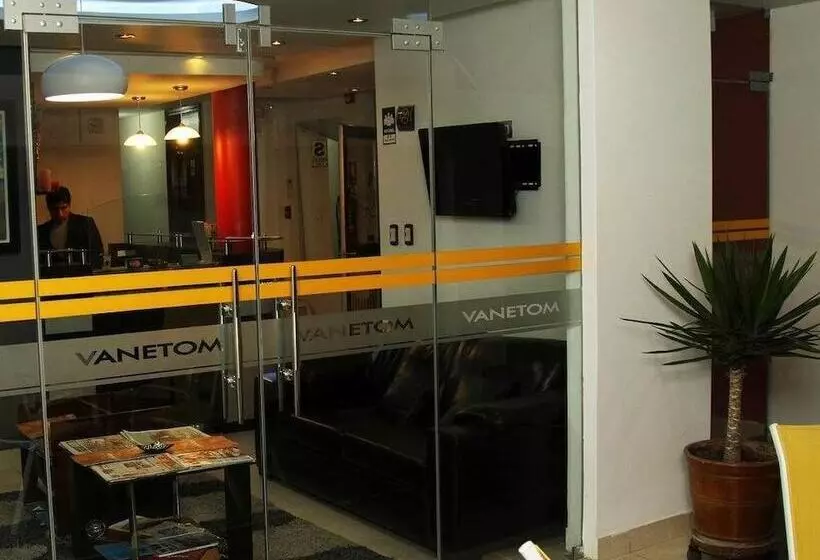هتل Vanetom