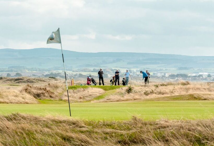 ホテル Woodland Bay