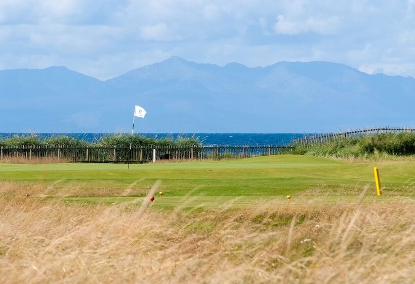 ホテル Woodland Bay