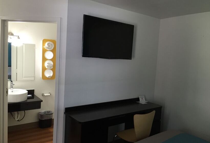 Motel 6 Prairie Du Chien, Wi