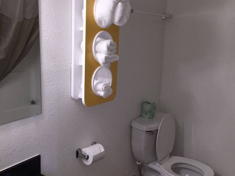 Motel 6 Prairie Du Chien, Wi