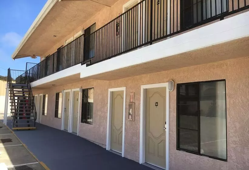 モーテル Seaview Inn Grover Beach
