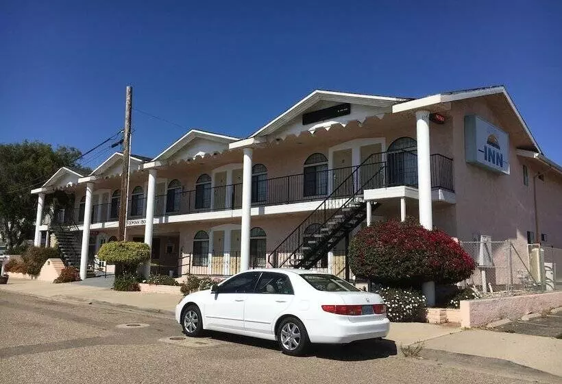 モーテル Seaview Inn Grover Beach
