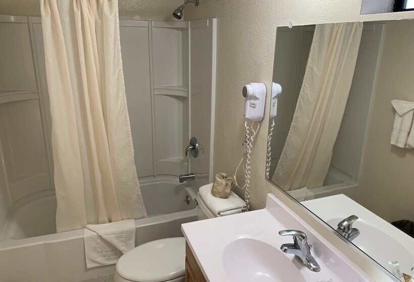 汽车旅馆  Seaview Inn Grover Beach