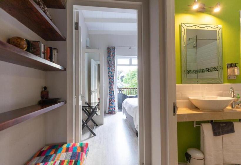 פנסיון Derwent House