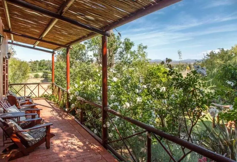 پانسیون Gumtree Guest House