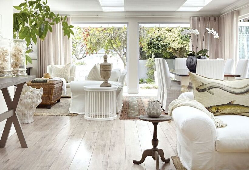 פנסיון Leisure Isle Lodge