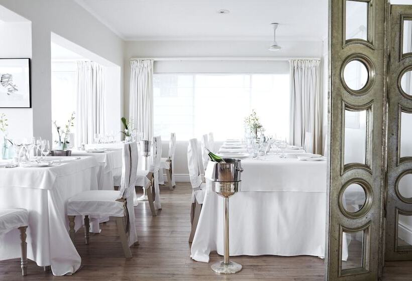 פנסיון Leisure Isle Lodge