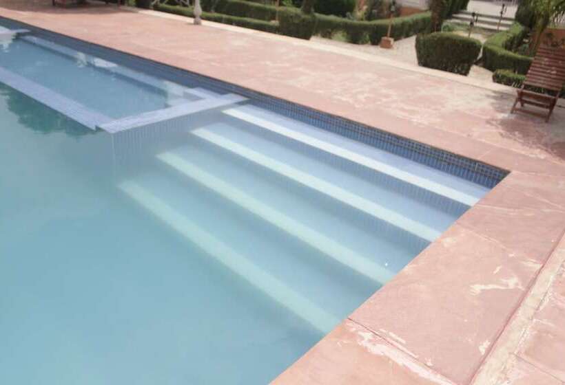 Sariska Tiger Camp Resort