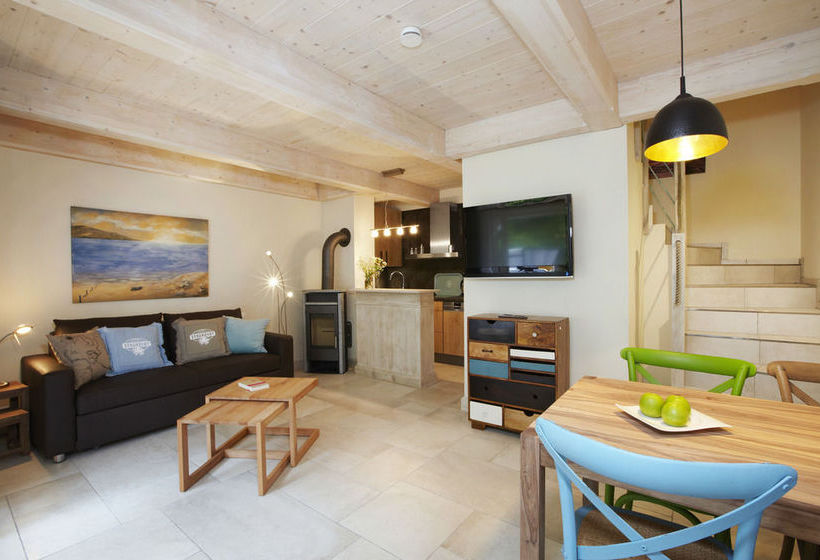 Strandhäuser Blankenfohrt