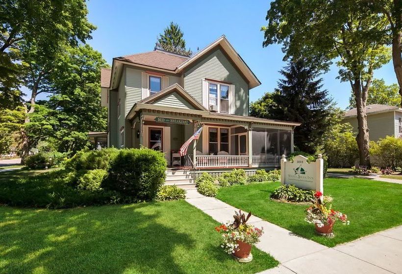 White Swan Inn Bed & Breakfast