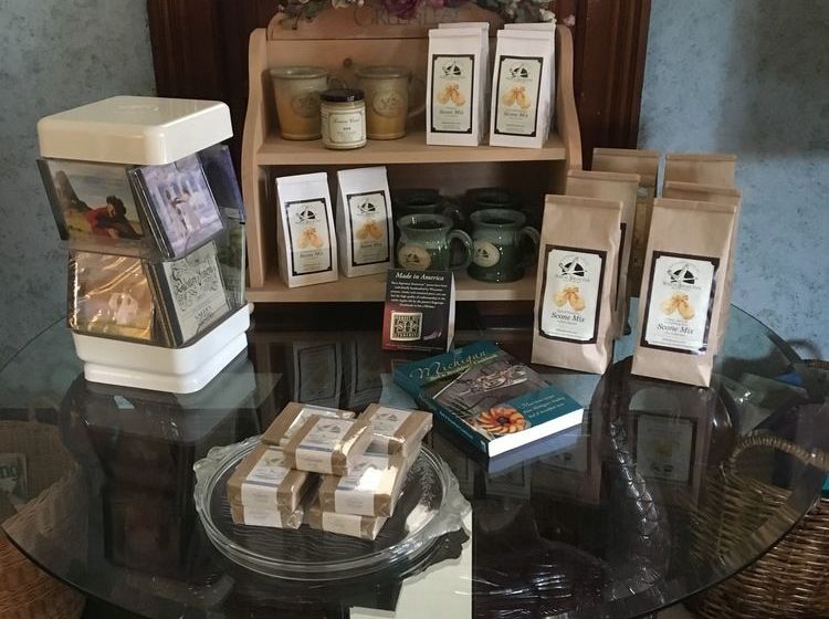 White Swan Inn Bed & Breakfast