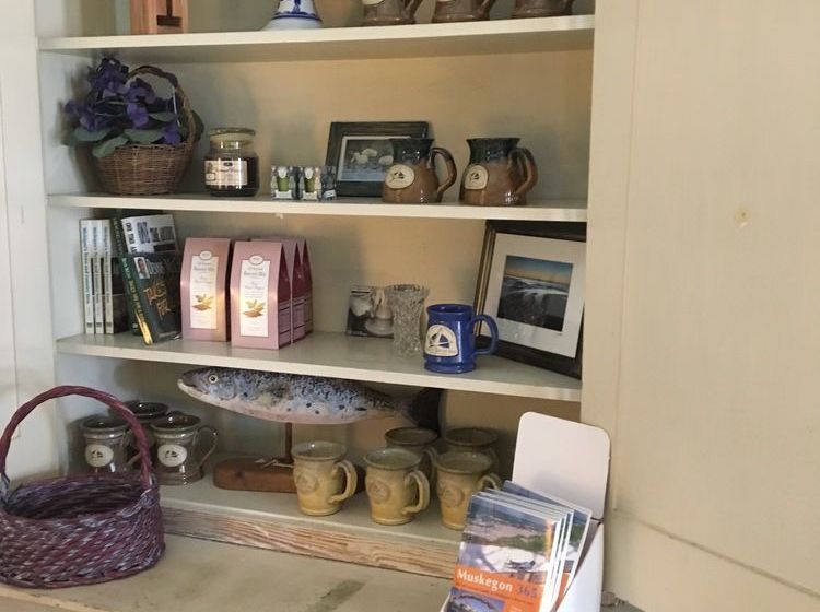 White Swan Inn Bed & Breakfast