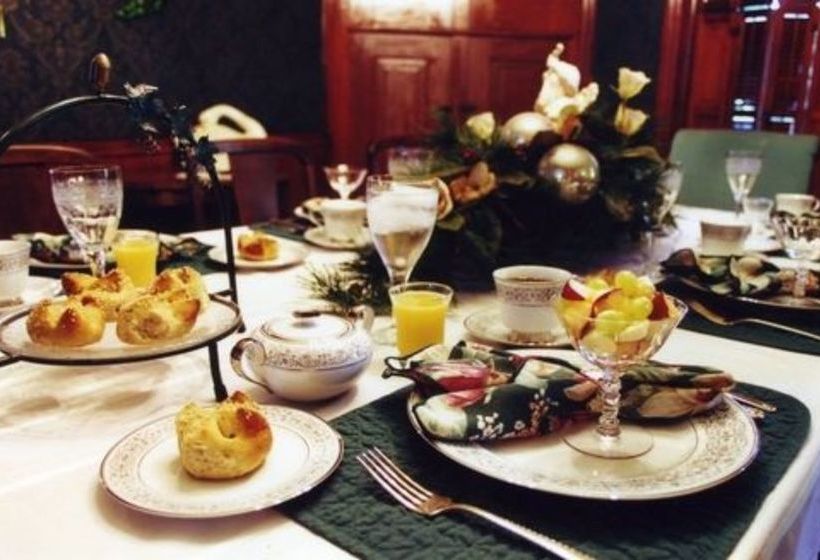 White Swan Inn Bed & Breakfast