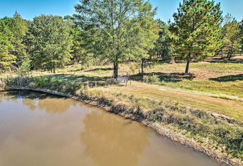 A Little Bit Of Simple Cabin W/ Pond Access