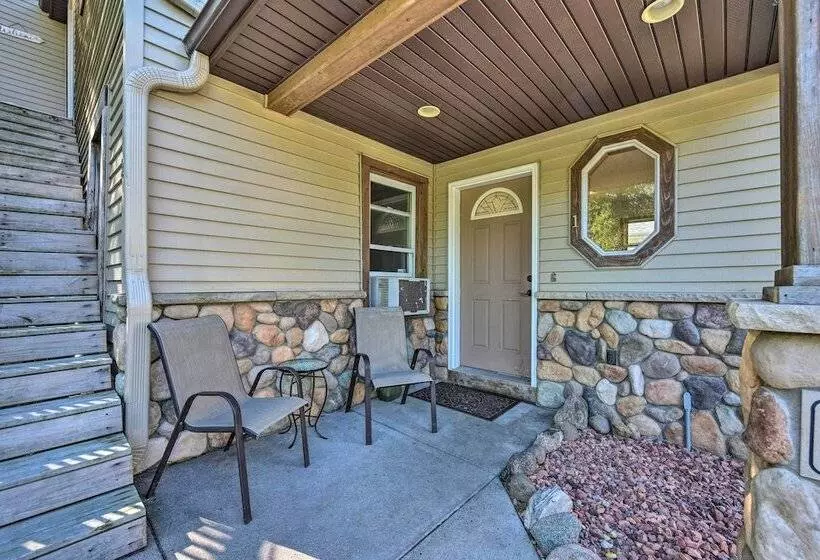 Blue Haven  Watertown Retreat By Crow River!